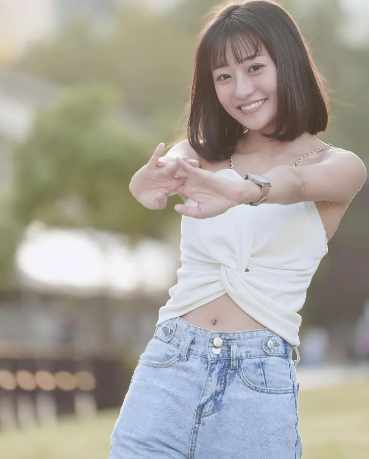 王妡擅長舞蹈與表演。翻攝自王妡臉書