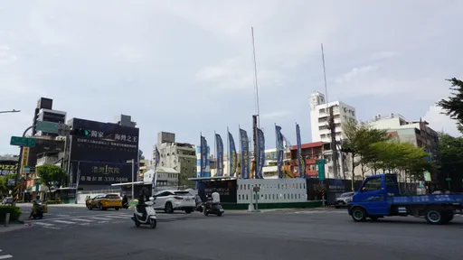 卡位新灣區奏效　興富發鄭欽天80天狂賣愛河宅332戶