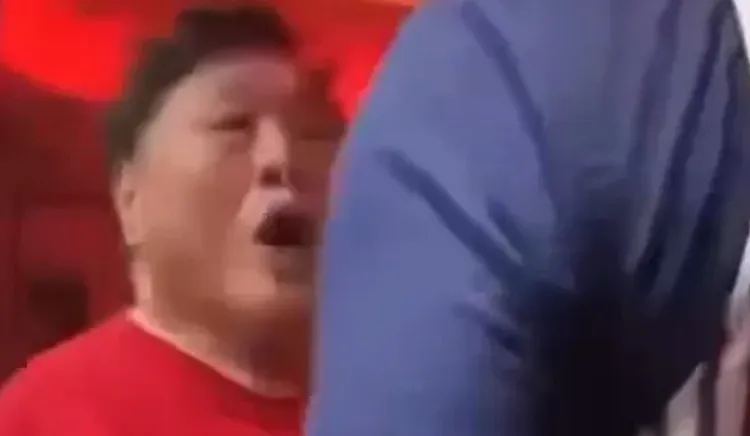 夏玉順上月底大鬧華航。翻攝謝國安臉書