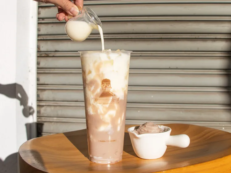 台南人最愛小時候芋泥相遇。業者提供