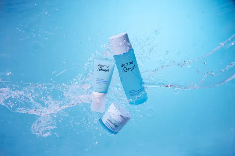 益菌生保濕舒緩水凝露（左）50ml／520元、益菌生保濕調理精華水（右）200ml／520元。品牌提供