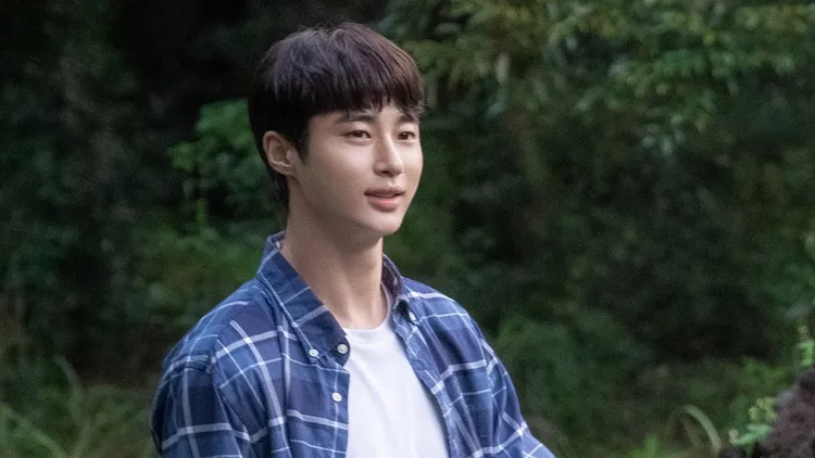 邊佑錫飾演韓版「蘇家明」。翻攝NEW