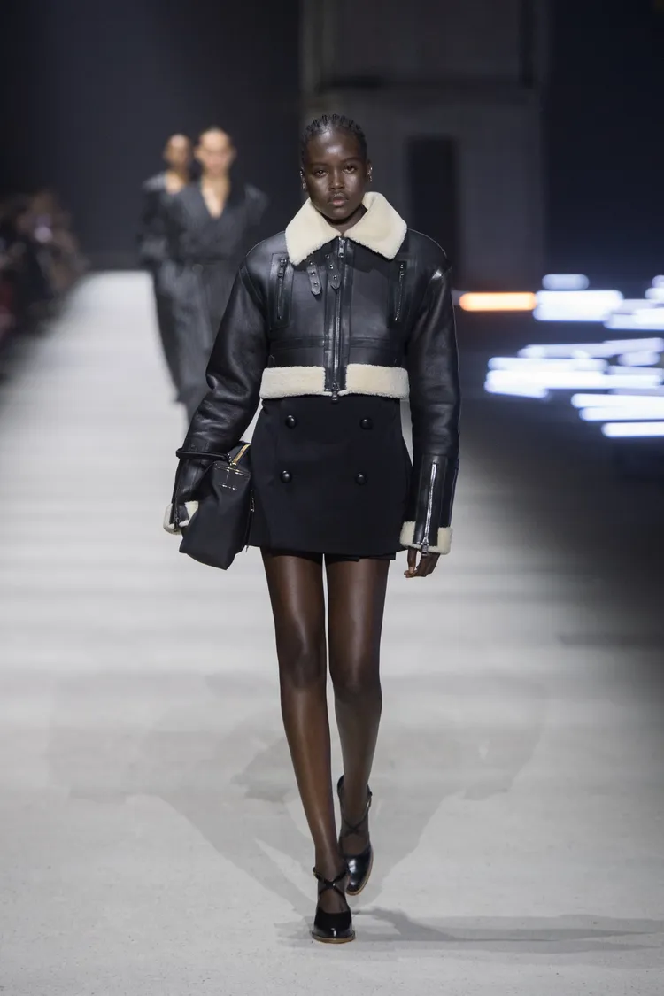 TOD’S 2023秋冬女裝大秀。品牌提供