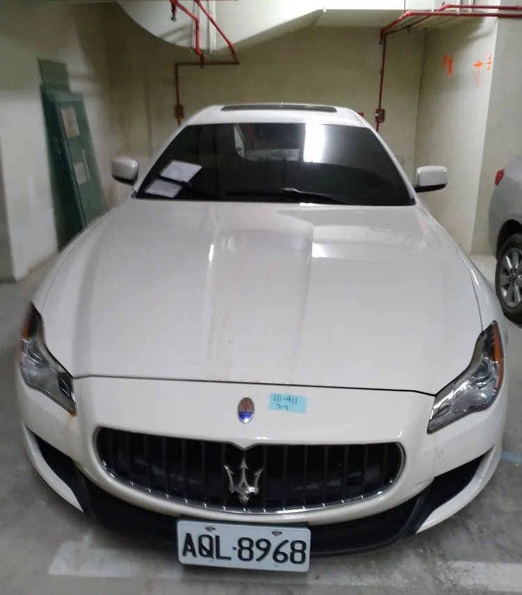 瑪莎拉蒂以172萬元拍定。台北分署提供