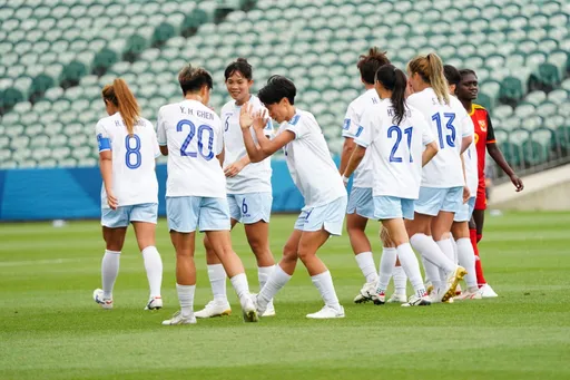 台灣女足友誼賽5比0大勝巴布亞紐幾內亞 賽後隊長卻哭了