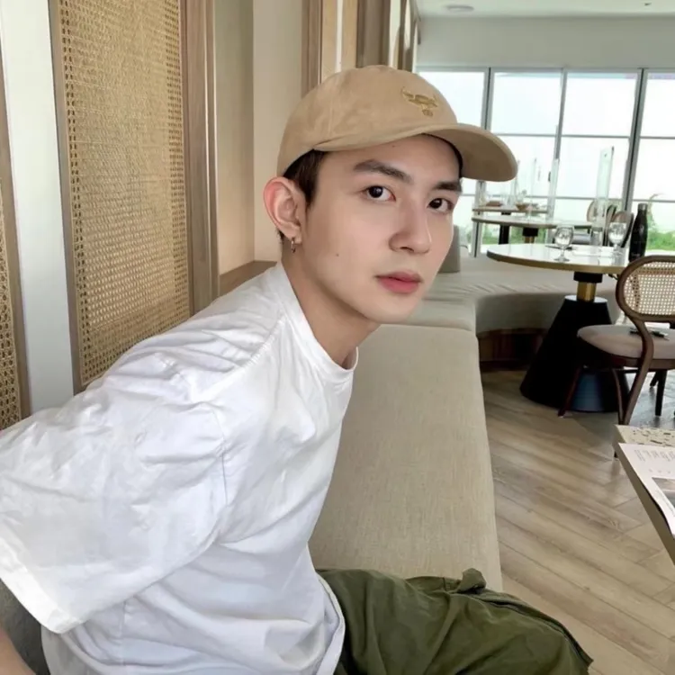 東東想念台灣食物和街道。STARDUST娛樂提供