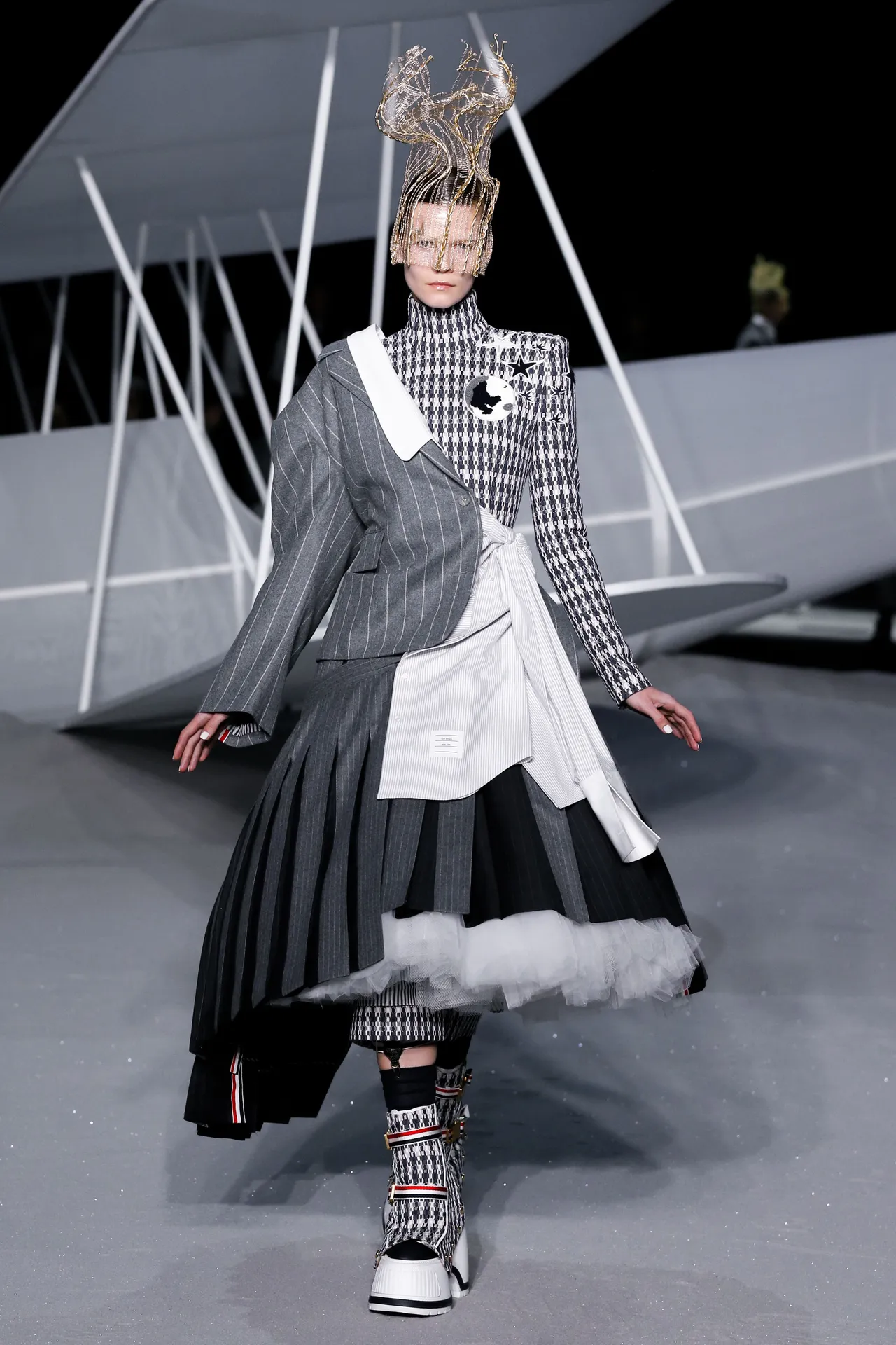 THOM BROWNE 2023秋冬系列大秀。品牌提供