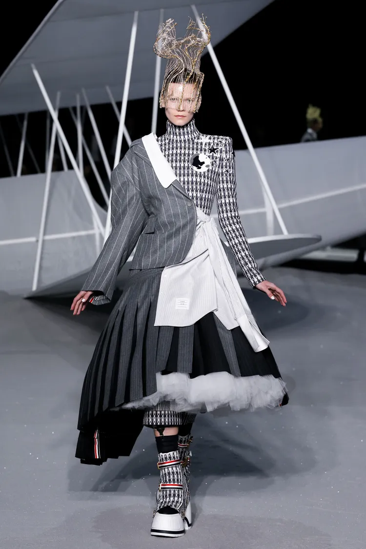 THOM BROWNE 2023秋冬系列大秀。品牌提供