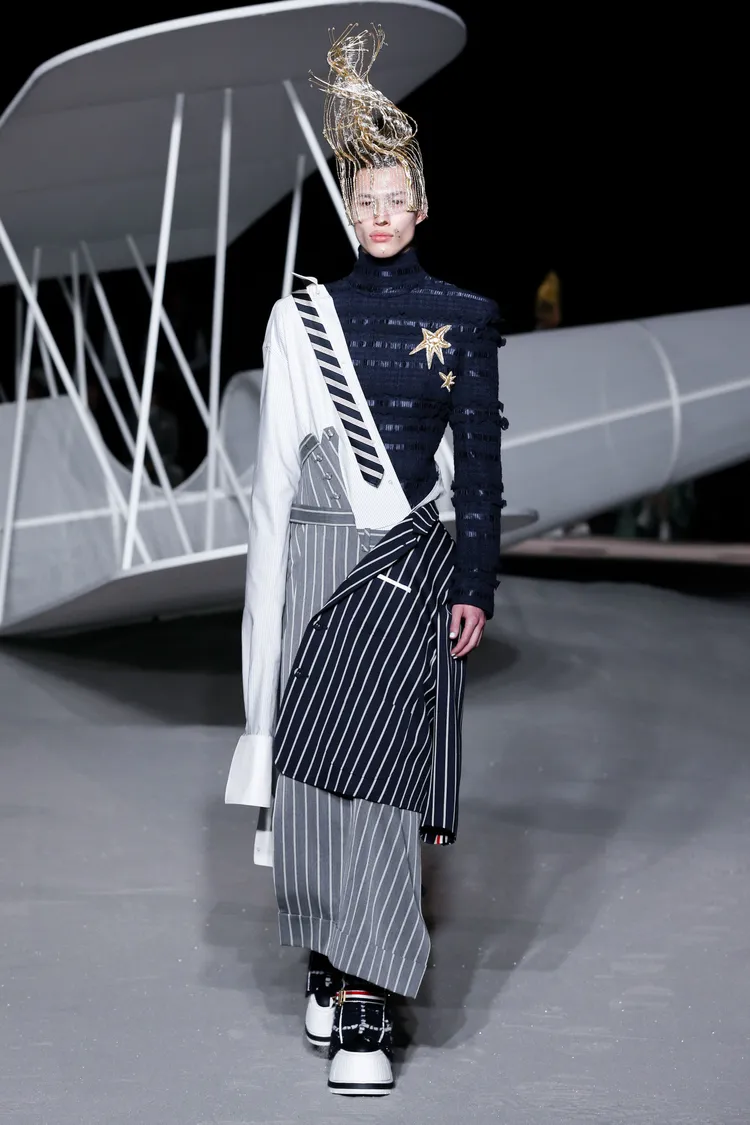 THOM BROWNE 2023秋冬系列大秀。品牌提供