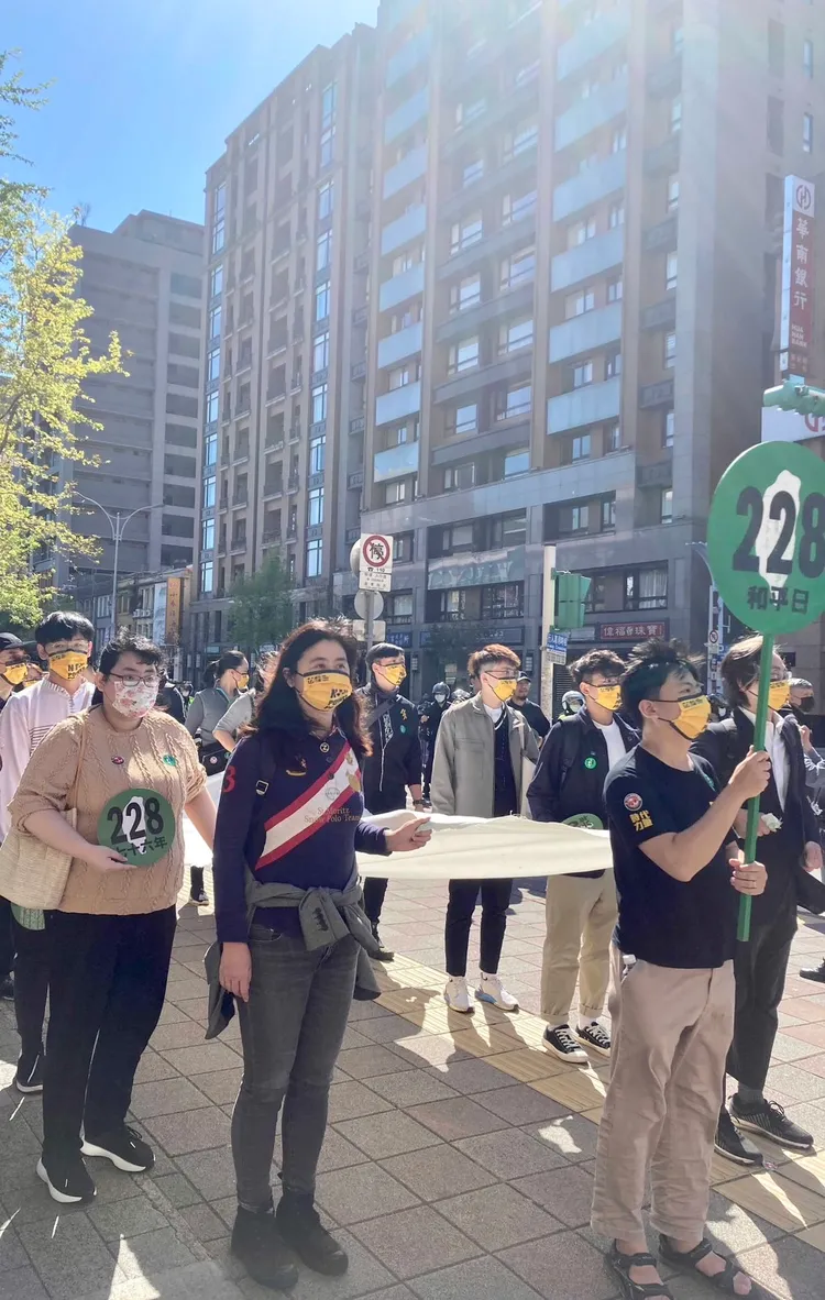 白卿芬參與位在台北的「228‧0記念行動——拆除威權．起造新國家」活動。時代力量提供