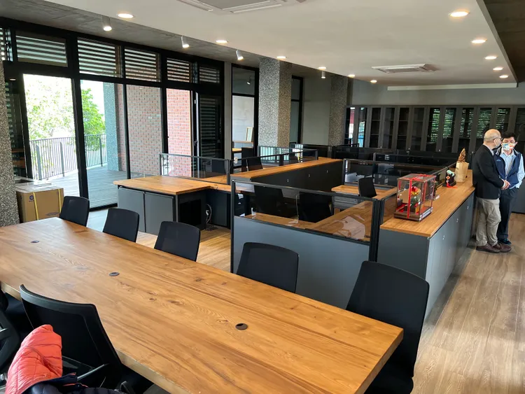 建物以創新、在地、永續、美感及教育為出發點，成為南台新網美景點。葉家銘攝