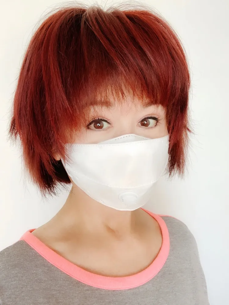 駐顏有術的她，迄今露面都讓人驚艷她超凍齡的面孔。引自潘迎紫臉書