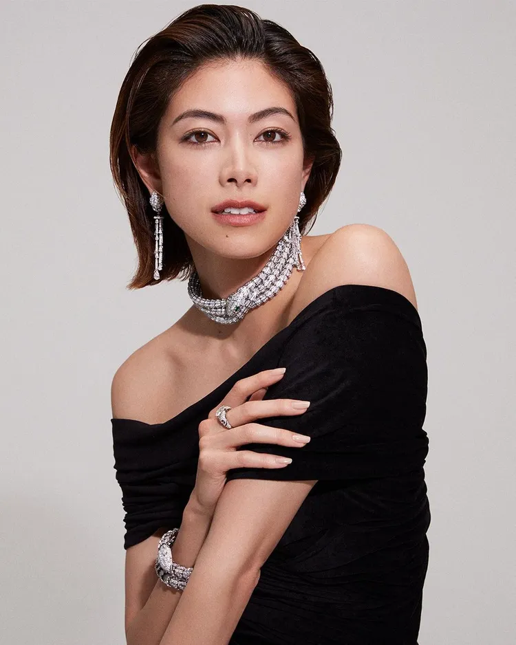 有義大利血統的森星，更被同樣乘載著義大利光輝歷史的寶格麗相中，成為品牌最新任命的形象大使。翻攝hikari IG