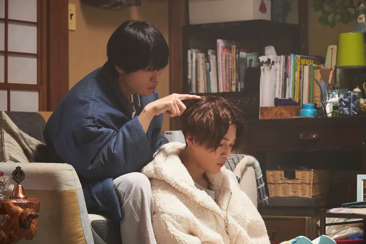 八木勇征（右）與萩原利久的戀情，在第三集有劇烈變化。采昌國際多媒體