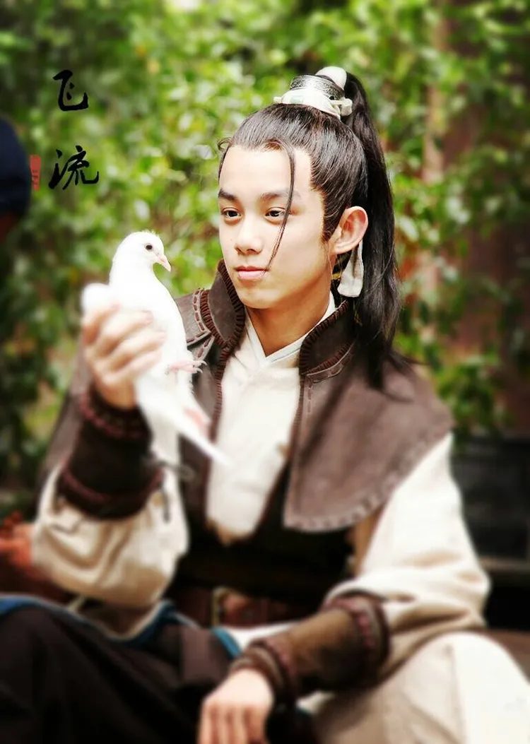 吳磊拍《琅琊榜》時才15歲。翻攝壁咚的小蜻蜓微博