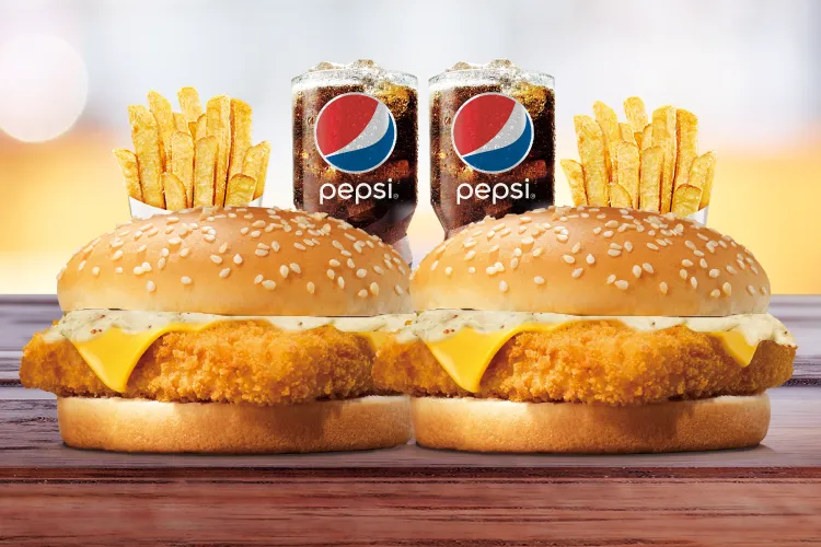 即日起至3/27，使用優惠券享漢堡王華鱈魚堡雙人餐特價159元。業者提供