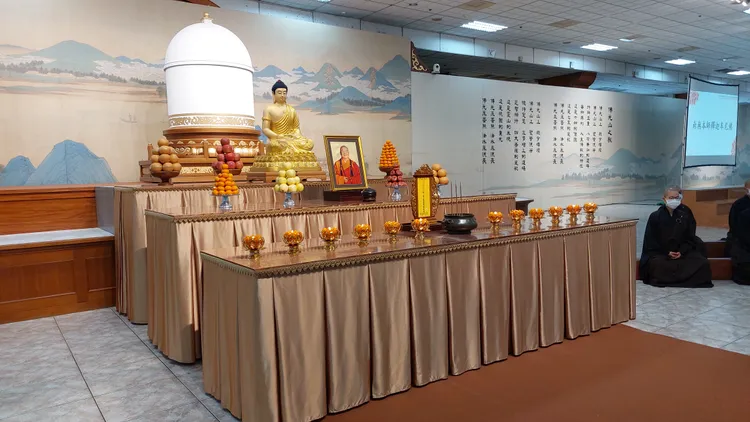 佛光山今公告，每日上午9點至下午5點開放弔唁。凃建豐攝