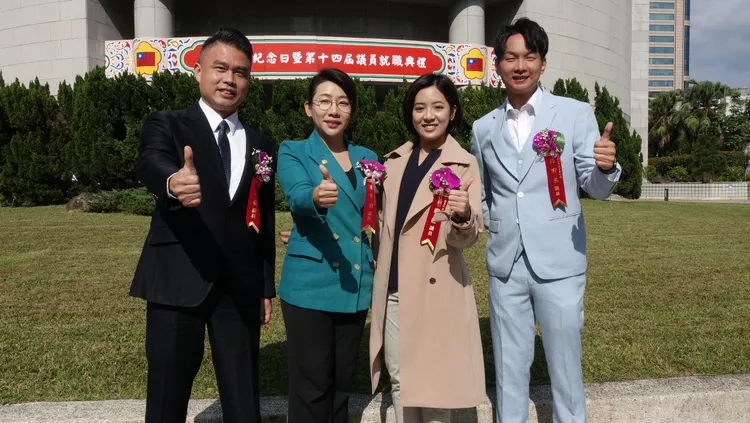 台北市議會民眾黨4人黨團。資料照片