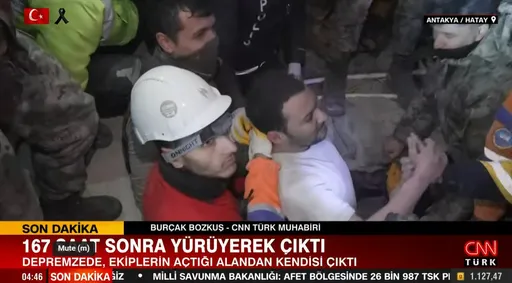 希望不滅！　土耳其青年困167小時獲救