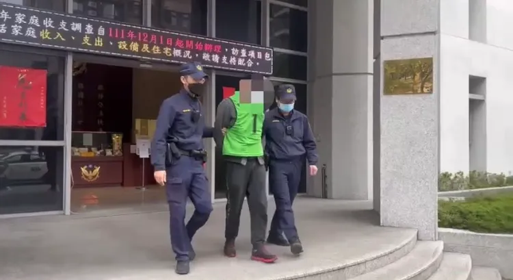 警方將趙男移送法辦。蘆洲警分局提供