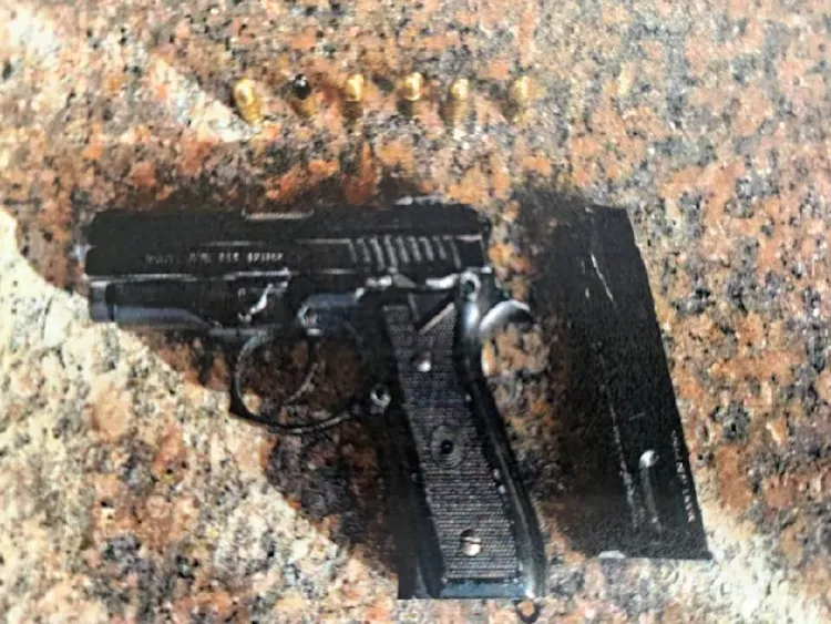 警方查獲改造槍枝。桃園警分局提供