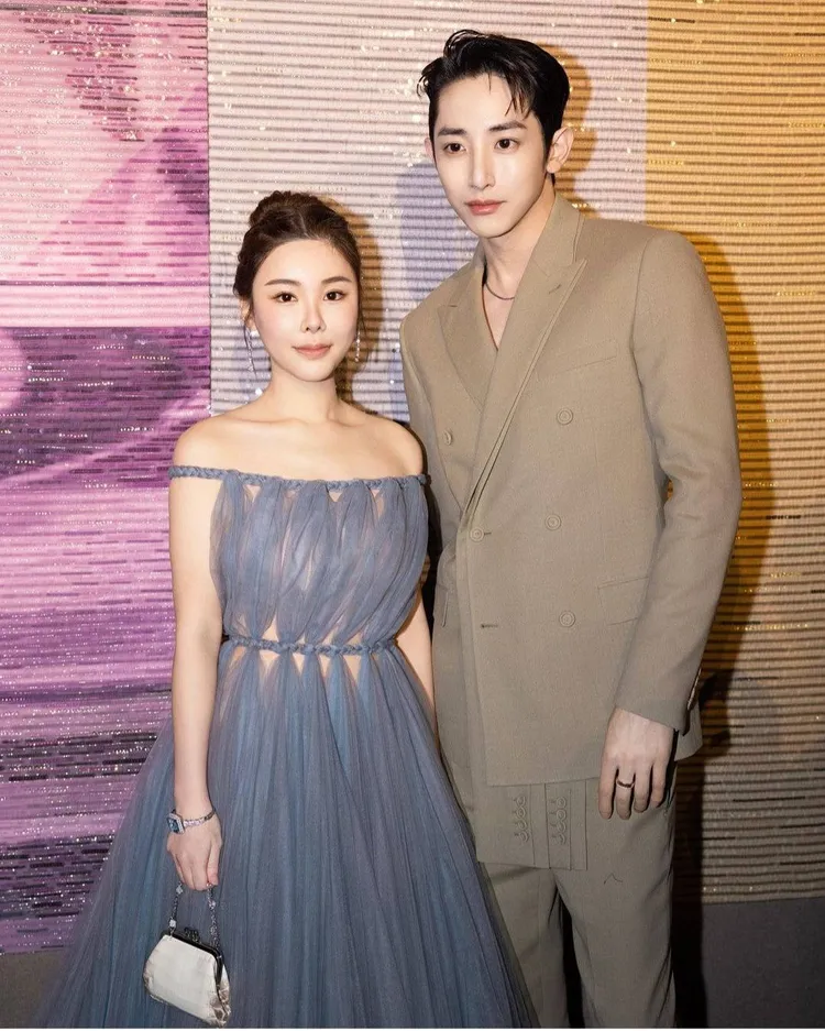 蔡天鳳與南韓男神演員李洙赫合照。翻攝IG