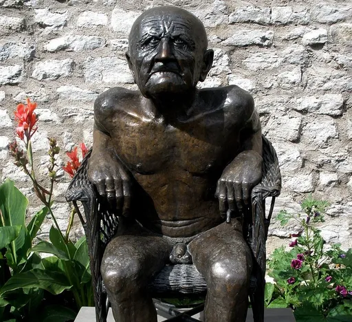 怪阿伯用這招搭訕國中妹！竟猛傳噁訊息和露鳥照　還稱：孫女求我破處