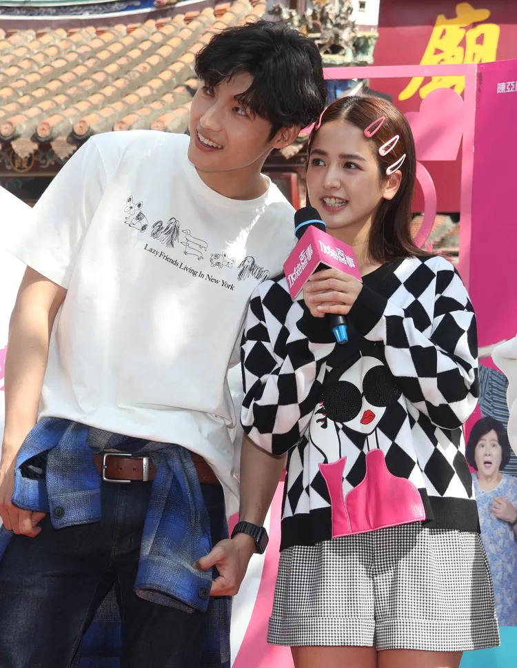 臧芮軒（右）和劉育仁外型相配。彭欣偉攝