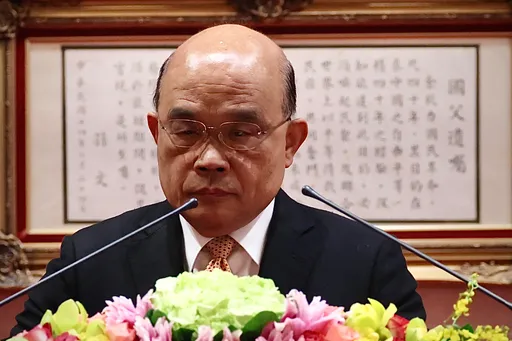 苏贞昌长骨刺忍不住了!下台秒动刀 久拖不治恐「大小便失禁」