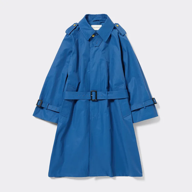 「beautiful people」的經典單品風衣，售價2990元。業者提供