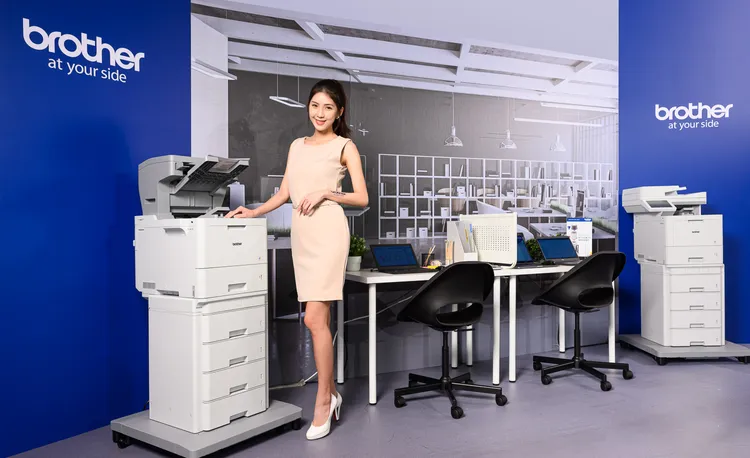 Brother全新彩色雷射事務機系列為守護企業文件資安而生，訴求「極速、極彩、極致信賴」，再推客製化多元模組滿足全方位工作需求。業者提供