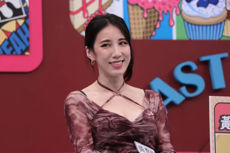 黃喬歆《小明星大跟班》爆好友料。中天綜合台提供 