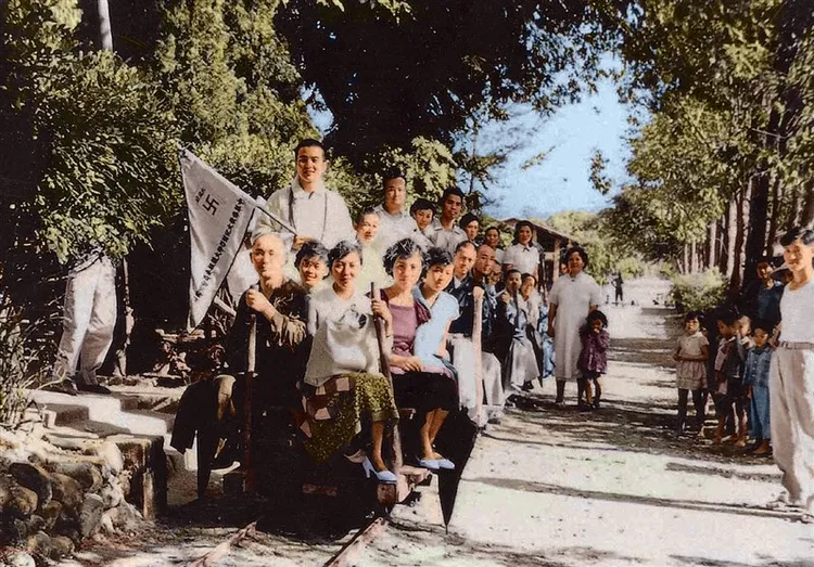 青年時的星雲大師在宜蘭，帶領青年弘法，歌聲響徹雲霄。佛光山提供