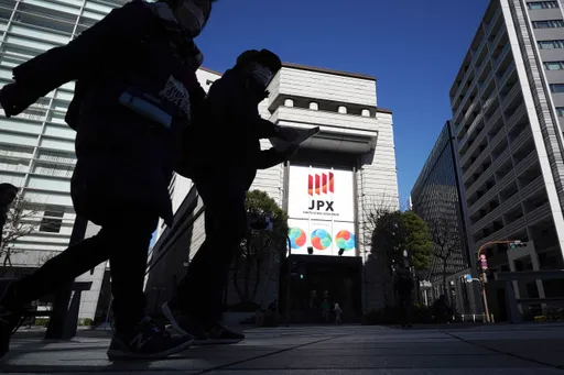 日本新制延攬外國人才 高薪、住1年可申請永久居留