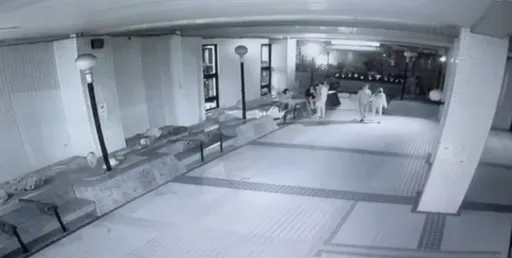 不滿3對情侶深夜嬉鬧聲響過吵　新北男怒擲酒瓶傷人