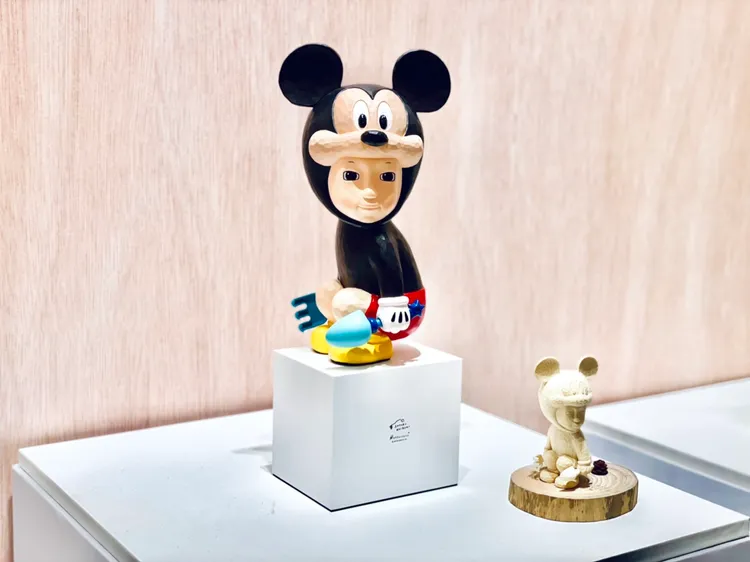 小泉悟 x 迪士尼 樹脂雕塑，台灣領先全球開賣，限量300版，售價3萬4千元。業者提供