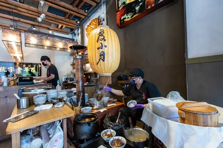 台南擔仔麵聞名全國。市府提供