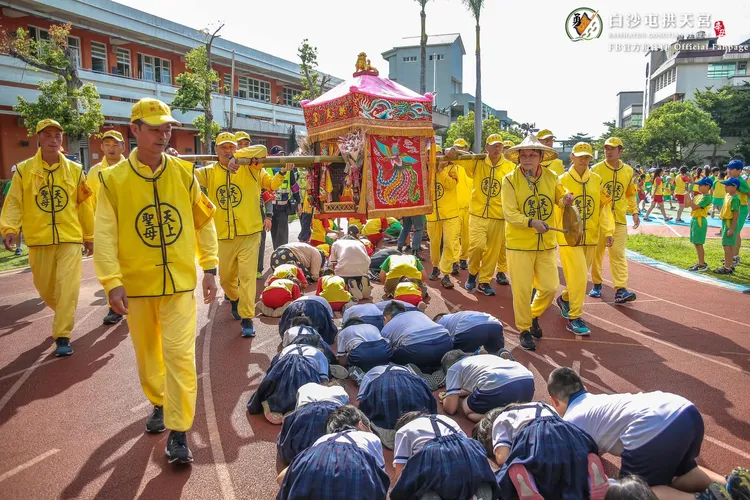 白沙屯媽祖進香今年選在農曆正月出發，為15年來罕見。白沙屯拱天宮提供
