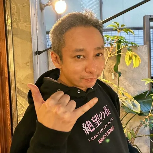 走鐘男星新戀情1個月GG 喊「四婚」嚇跑小18歲女友