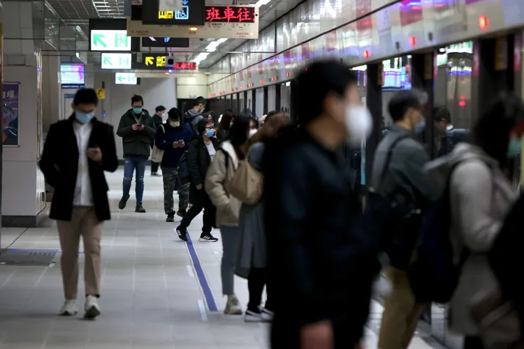王必勝推估，本土真正的感染百分比應在6成以上，介於6至7成間。資料照，林林攝