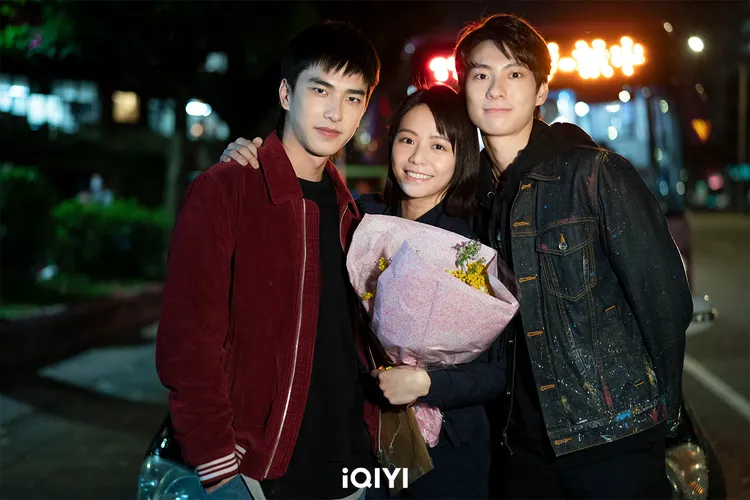 《不良執念清除師》曾敬驊（左起）和宋芸樺都對彭千祐讚賞有加。愛奇藝國際站提供