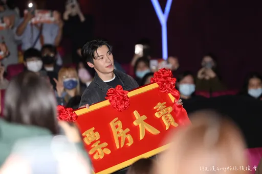 許光漢放福利甜喊粉絲老婆 台港韓「許太太」眼睛冒愛心