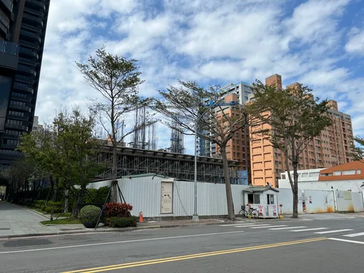 實登定錨高雄A級商辦　京城興富發雙創價單坪最高45萬元