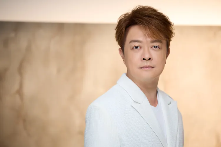 翁立友受到財神爺的關愛，商演接到手軟。豪記唱片提供