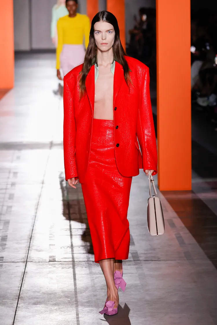 PRADA 2023秋冬女裝大秀。品牌提供