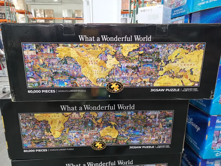 6萬片的拼圖重達34公斤。