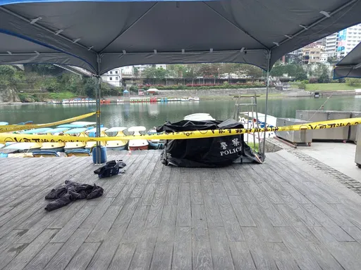 新店碧潭河面漂浮屍 民眾驚見嚇壞急報警