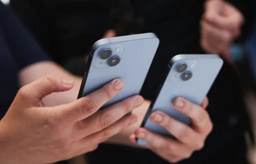 太难看！iPhone 14「这机型」面板出货量惨跌至0