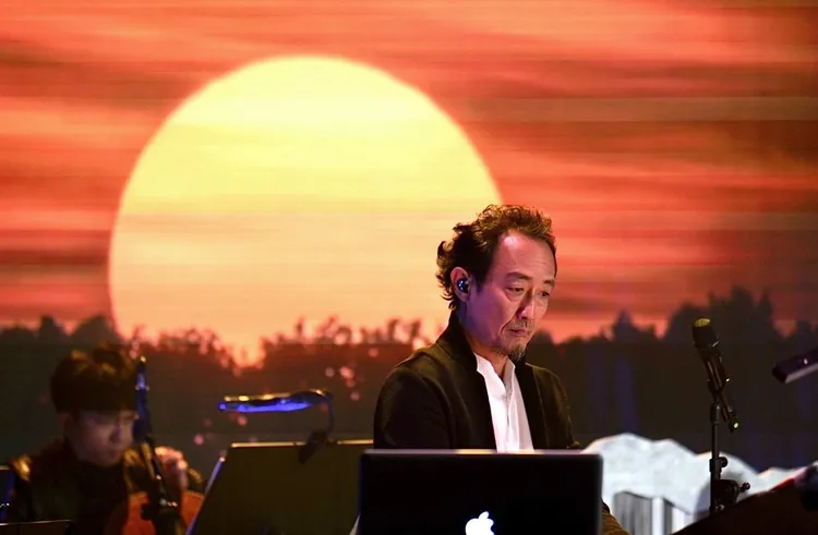 8金得主鍾興民與台灣鼓王黃瑞豐合作。果核提供