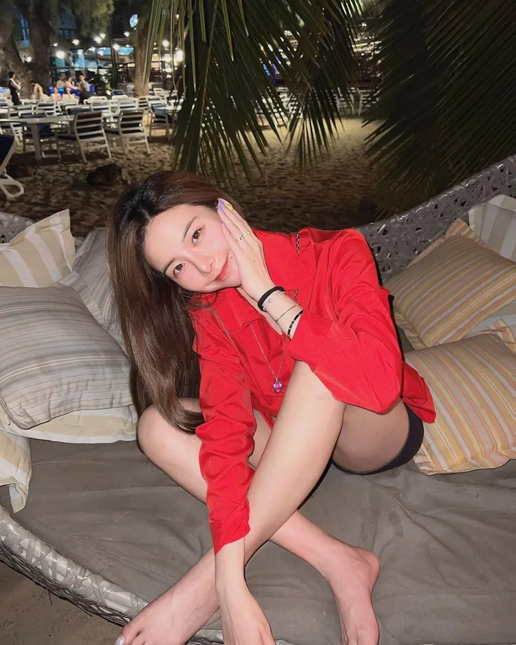 奎丁自然不矯作，男女都愛。引自奎丁IG